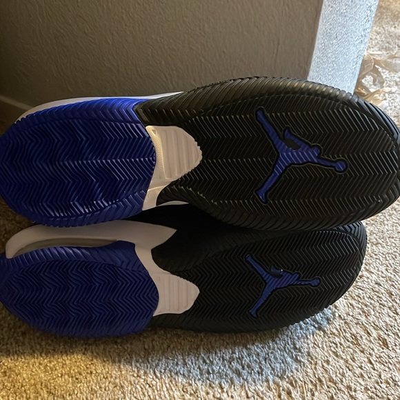 J’s - Picture 2 of 3